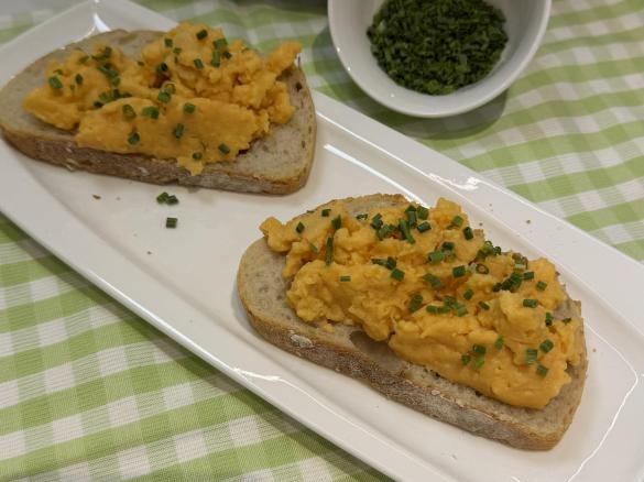 Ovos mexidos “ à minha maneira “